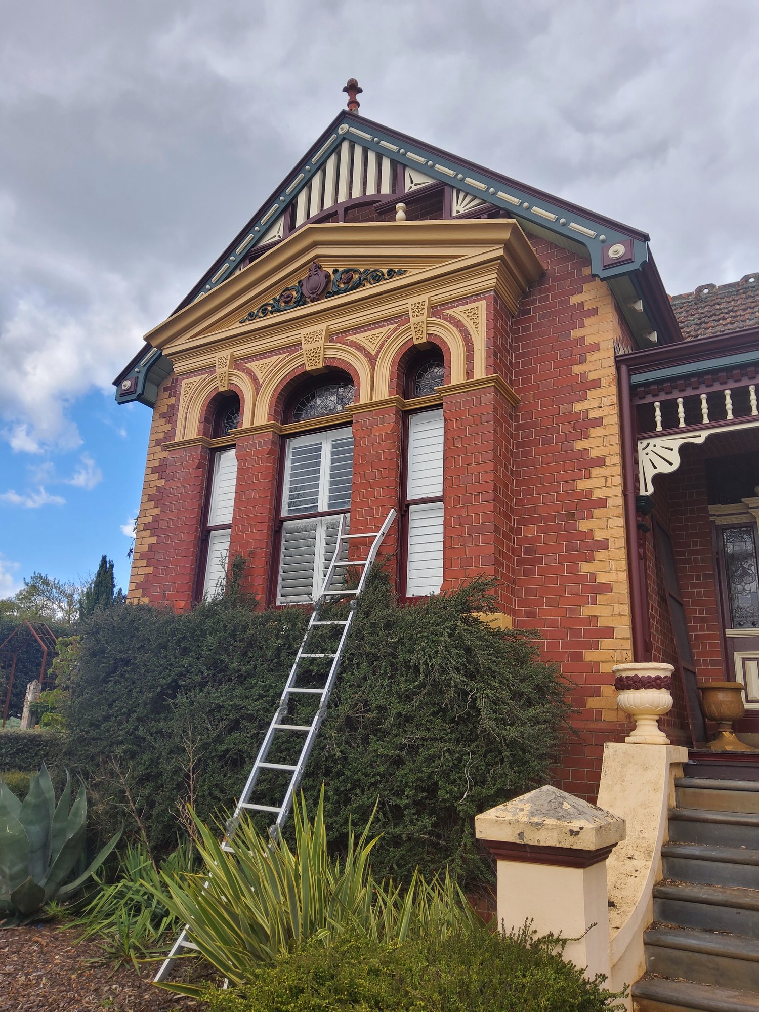 Decorative gable detail, Airlie, Castlemaine