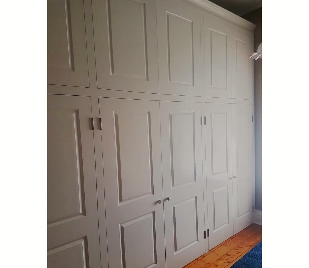 Built-in robes, Lawson