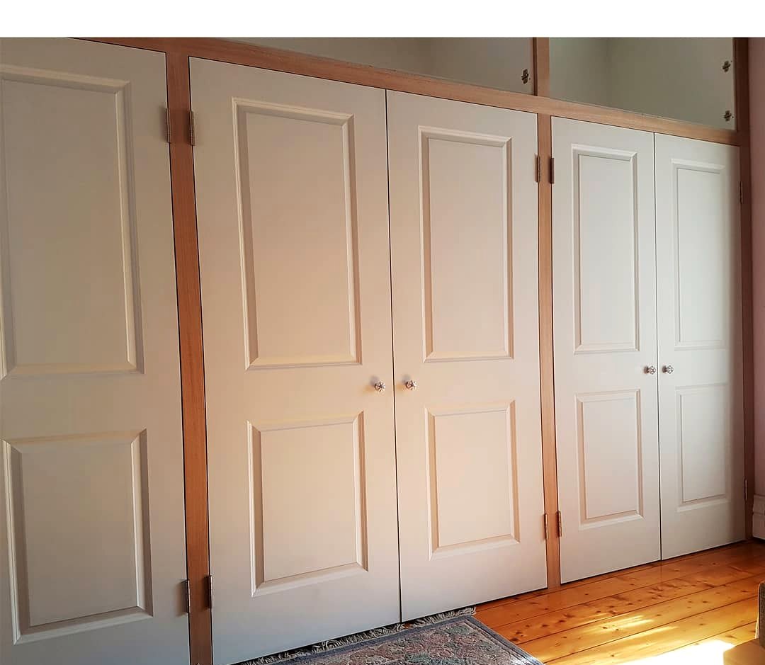 Built-in robes, the Lawson family home, Castlemaine